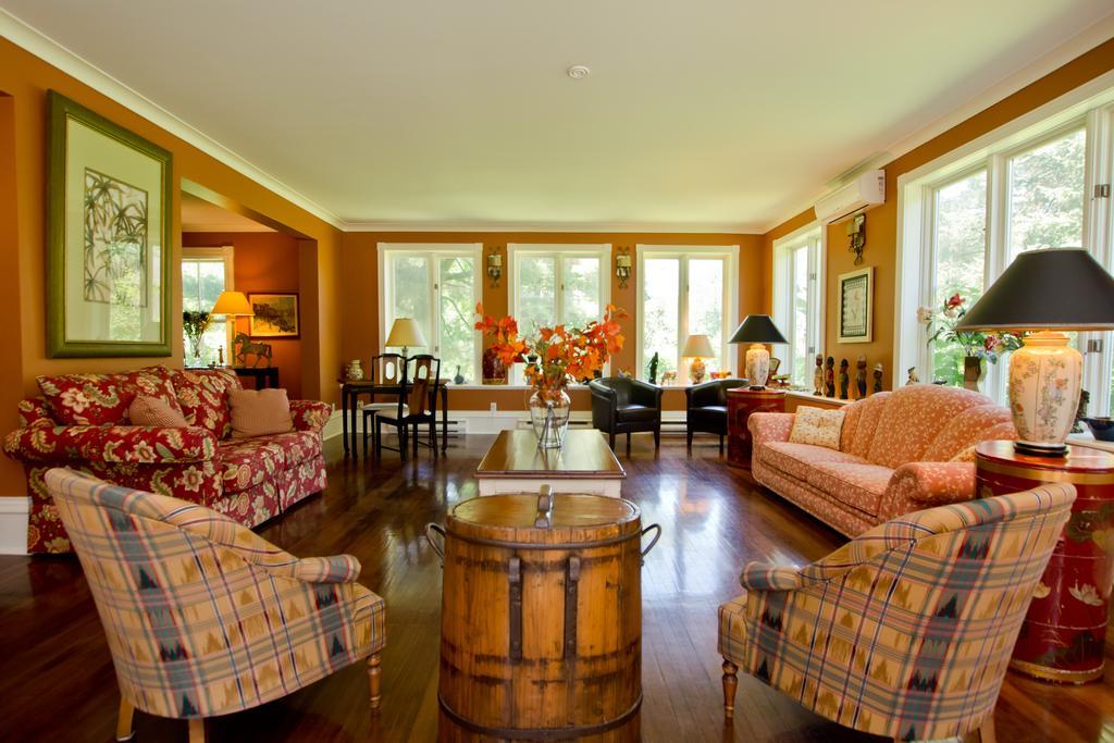 Auberge La Raveaudiere North Hatley Dış mekan fotoğraf